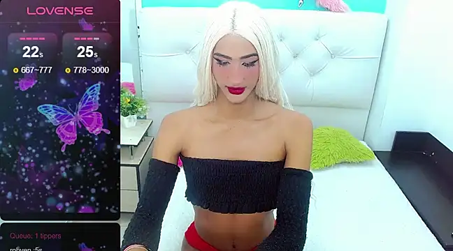 Snapshot of kinverly_sexyx chatting on 12/20/24, 05:40 kinverly sexyx online show from 12/20/24, 05:40