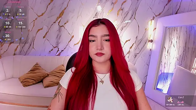 ViolettCastel online show from 10/22/25, 07:13