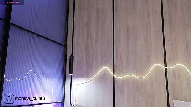 Snapshot of Monikacutie chatting on 01/14/25, 04:04 Monikacutie online show from 01/14/25, 04:04