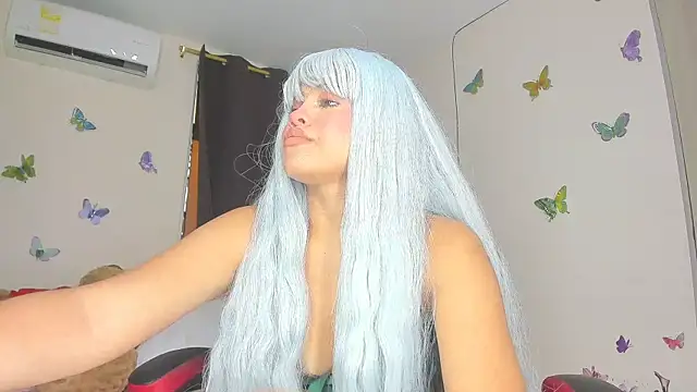 sofiacastillo01 online show from 11/07/25, 01:55