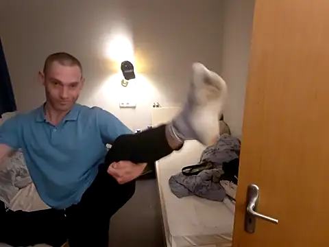 Bartzrl online show from 09/23/25, 07:28