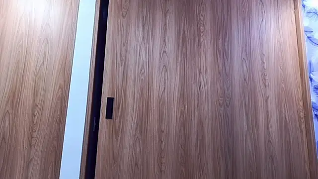 Molly ADY online show from 10/22/25, 05:41