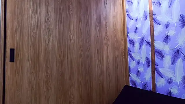 Molly ADY online show from 11/12/25, 04:35