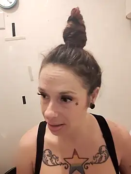 vvictoria xxx online show from 09/22/25, 04:14