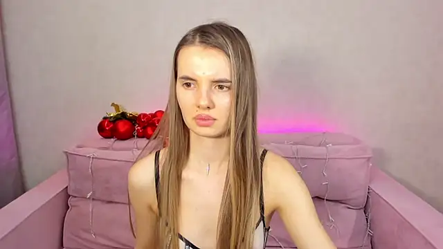 Snapshot of Erika_Carpenter chatting on 12/17/24, 11:59 Erika Carpenter online show from 12/17/24, 11:59