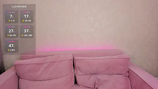 Snapshot of Erika_Carpenter chatting on 01/29/25, 03:01 Erika Carpenter online show from 01/29/25, 03:01