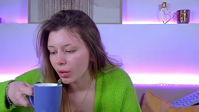 LiliaBianka online show from 02/10/25, 06:31