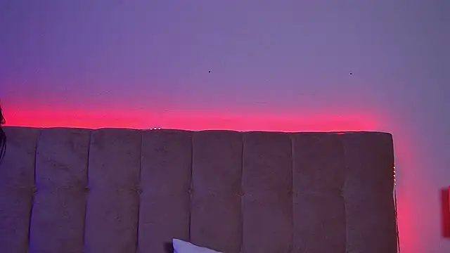 LiliaBianka online show from 02/21/25, 06:29