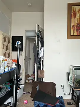 Snapshot of Starving4Cock chatting on 03/14/25, 06:29 Starving4Cock online show from 03/14/25, 06:29