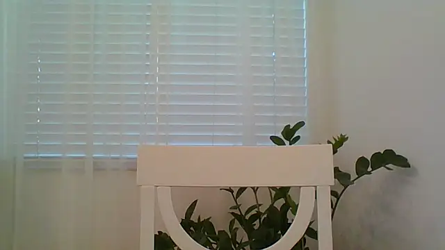 catrinasexy19 online show from 12/13/24, 09:30