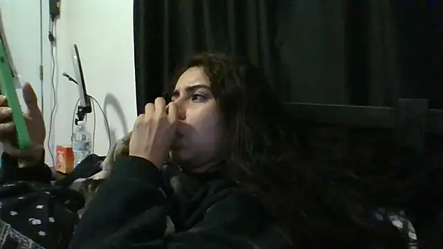 catrinasexy19 online show from 03/21/25, 07:57