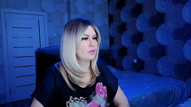 natusik online show from 12/19/24, 04:02