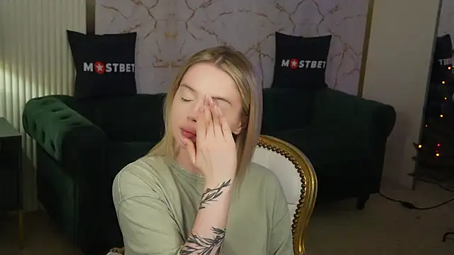 Cassy-Celestial  online show from 12/02/24, 11:29