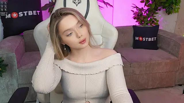 Cassy-Celestial  online show from 12/27/24, 05:42