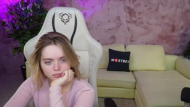 Cassy-Celestial  online show from 01/11/25, 11:46