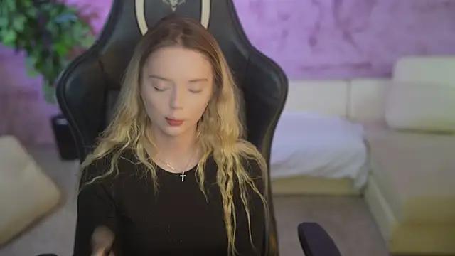 Cassy-Celestial  online show from 10/03/25, 04:09