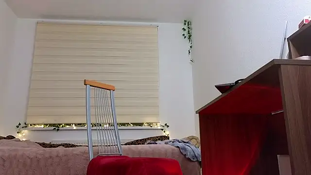 Snapshot of Martha_Hoffman chatting on 03/11/25, 09:26 Martha Hoffman online show from 03/11/25, 09:26