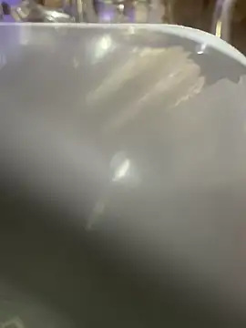 Snapshot of ghazal00 chatting on 11/13/25, 05:23 ghazal00 online show from 11/13/25, 05:23