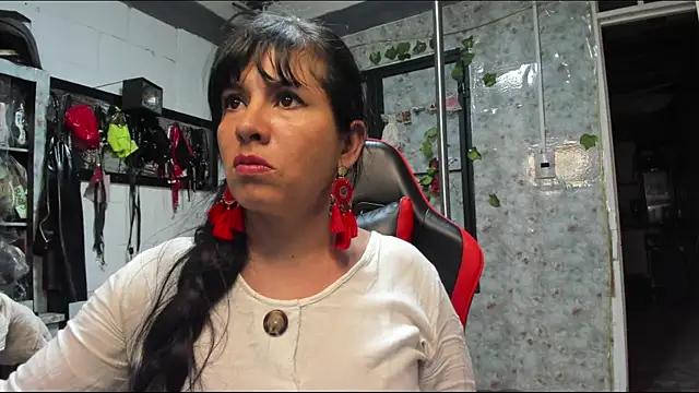 Erlinda-engel online show from 01/30/25, 10:51