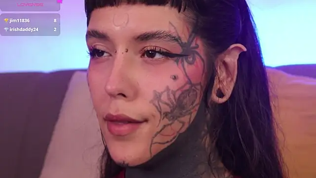 SylveonFox online show from 11/07/25, 07:47