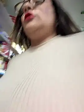 Sol biglips online show from 01/09/25, 11:45