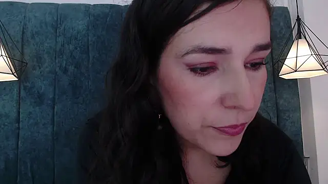 Snapshot of selem_hadid chatting on 03/12/25, 05:28 selem hadid online show from 03/12/25, 05:28