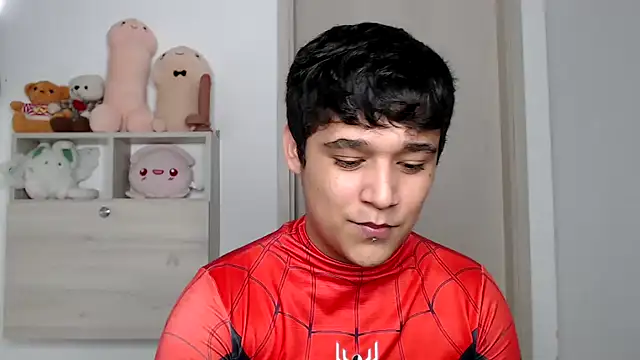 kaiine190 online show from 10/31/25, 07:26