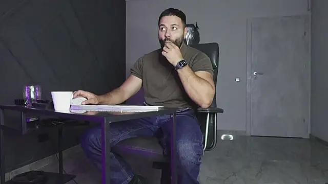 mattmasterss online show from 10/21/25, 07:14