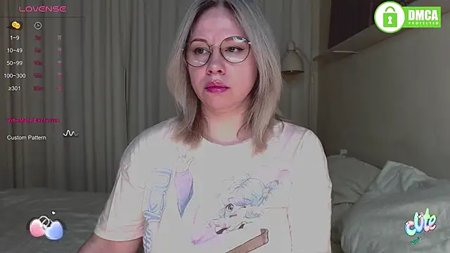 mary linn online show from 10/19/25, 01:45