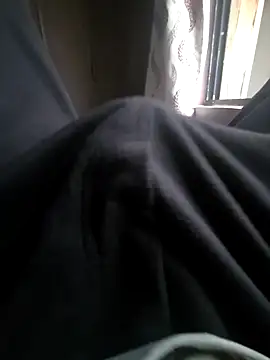 Yours1311 online show from 10/30/25, 12:06