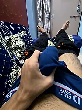 Yours1311 online show from 11/12/25, 12:38