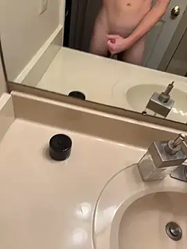 sixincher601 online show from 01/26/25, 05:34