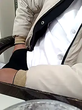 Hot-man39 online show from 12/16/24, 11:22