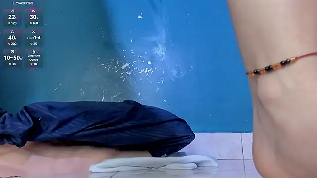 Samantha cp  online show from 02/05/25, 06:59