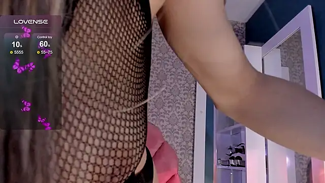 Samantha cp  online show from 02/19/25, 12:22