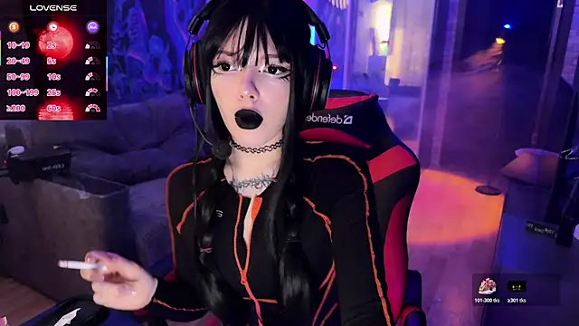 Eva-miller1 online show from 11/02/25, 10:50