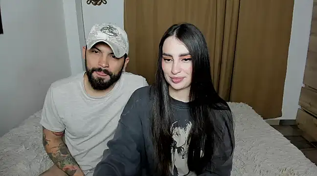 Snapshot of teseo_and_afroditha_ chatting on 03/15/25, 03:51 teseo and afroditha online show from 03/15/25, 03:51
