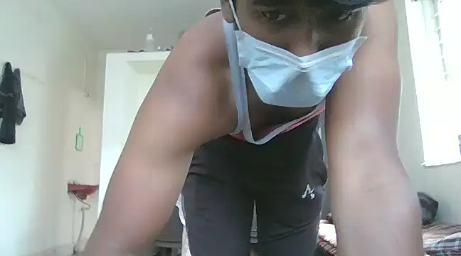 Snapshot of 2003vickey chatting on 01/13/25, 09:41 2003vickey online show from 01/13/25, 09:41