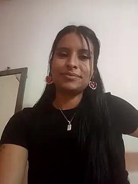 Snapshot of _elektrah chatting on 10/31/25, 06:09 elektrah online show from 10/31/25, 06:09