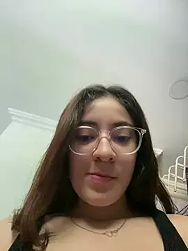 Snapshot of Princ3ssgabi chatting on 12/29/24, 03:57 Princ3ssgabi online show from 12/29/24, 03:57