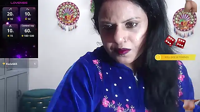 Snapshot of Sexy_komolika chatting on 11/14/25, 01:54 Sexy komolika online show from 11/14/25, 01:54