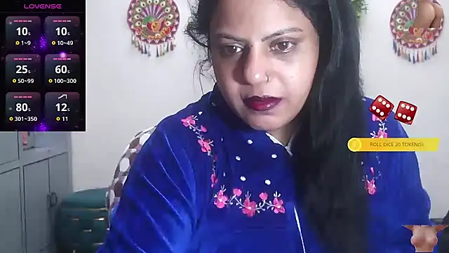 Snapshot of Sexy_komolika chatting on 11/15/25, 01:58 Sexy komolika online show from 11/15/25, 01:58