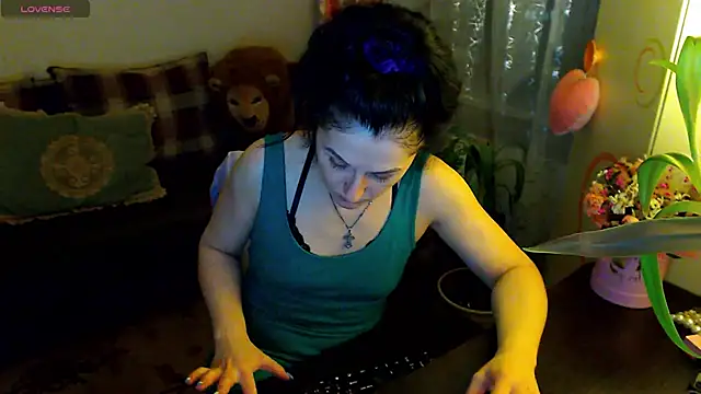 britney preciouss online show from 02/23/25, 11:14