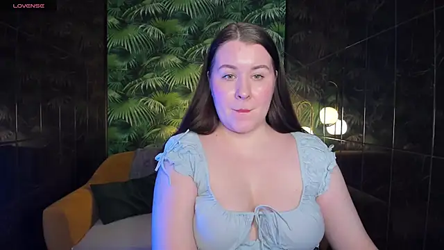 Snapshot of ShedarBrooks chatting on 01/16/25, 05:32 ShedarBrooks online show from 01/16/25, 05:32
