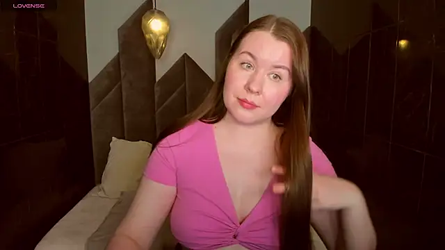 Snapshot of ShedarBrooks chatting on 01/17/25, 11:59 ShedarBrooks online show from 01/17/25, 11:59