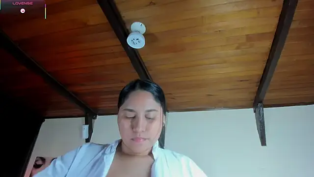 EmiliWilliams online show from 10/14/25, 10:54