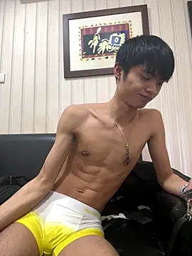 mumuowl online show from 11/16/25, 03:50