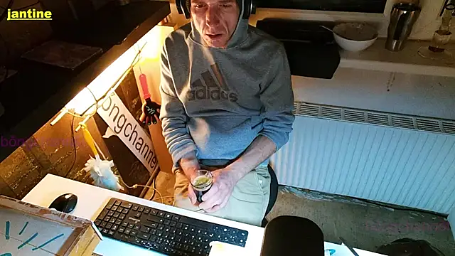 BongChannel online show from 01/04/25, 11:17