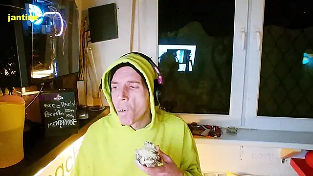 BongChannel online show from 02/10/25, 01:03