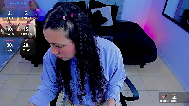 Lana stone  online show from 01/21/25, 03:15